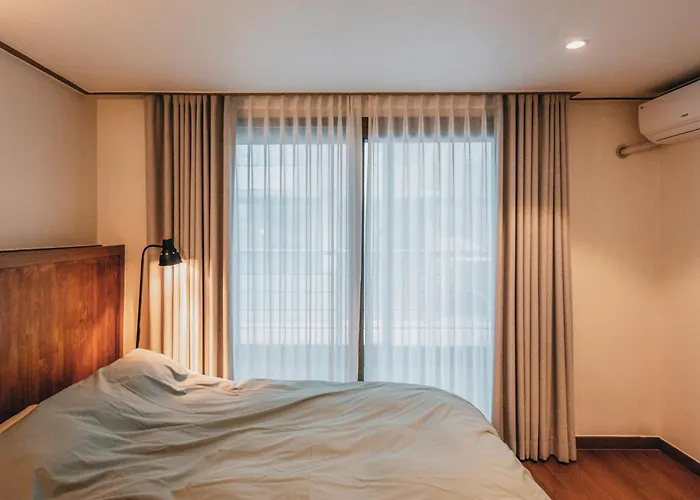 Luxe & Suite Room